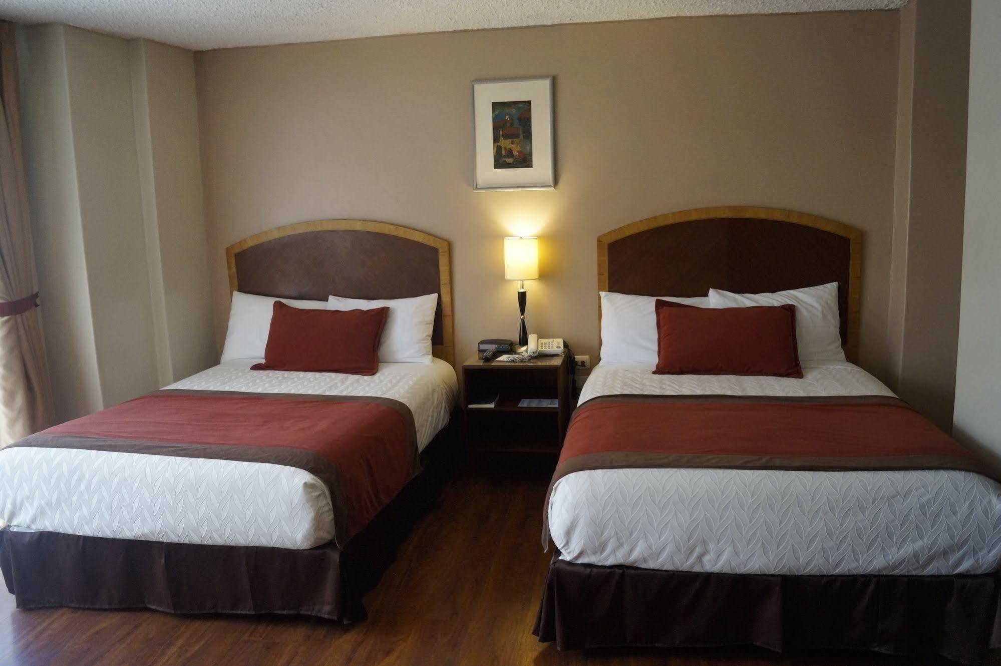Hotel Santa Monica Cuenca Exterior photo